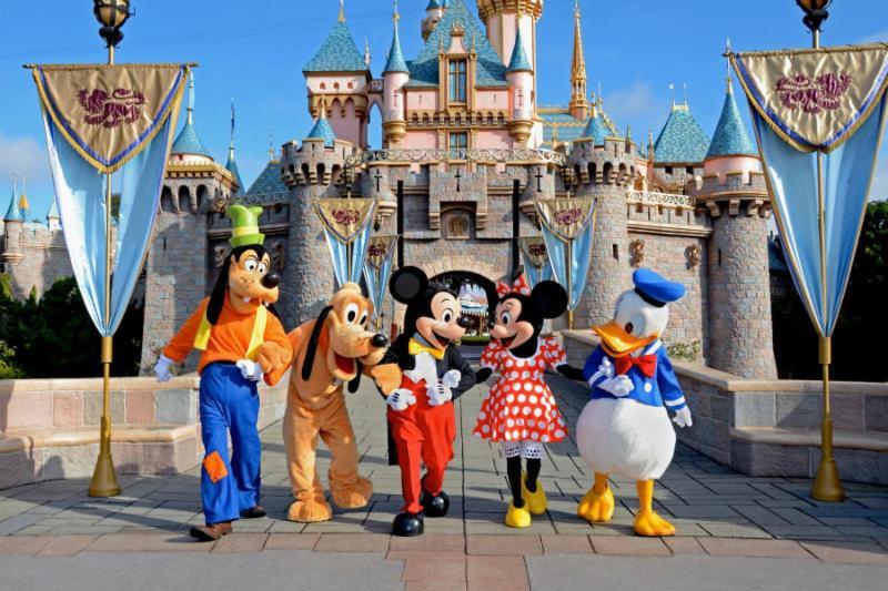דירות ביוסי-סיינט-ג'ורג' Chic Apart Disneyland With Terrace מראה חיצוני תמונה