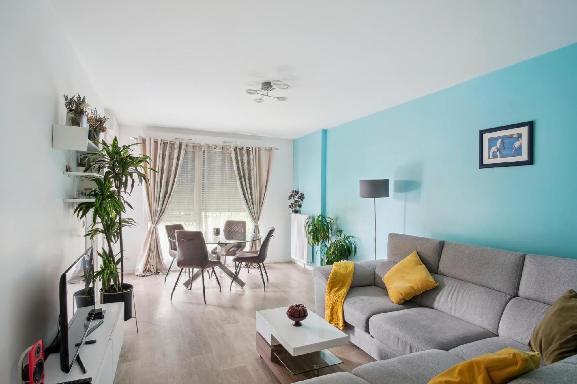 דירות ביוסי-סיינט-ג'ורג' Chic Apart Disneyland With Terrace מראה חיצוני תמונה